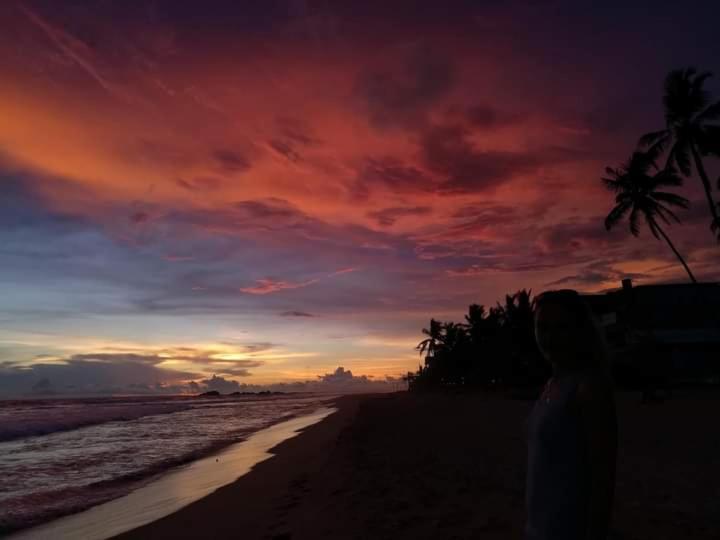 City Sunrise Hikkaduwa Luaran gambar