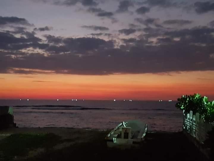 City Sunrise Hikkaduwa Luaran gambar